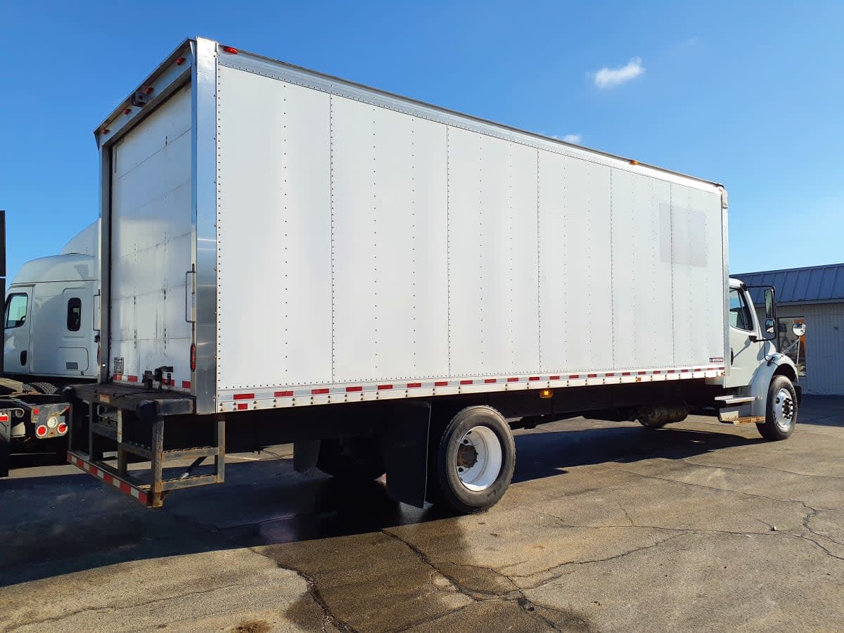 2019 Freightliner/Mercedes M2 106 830612