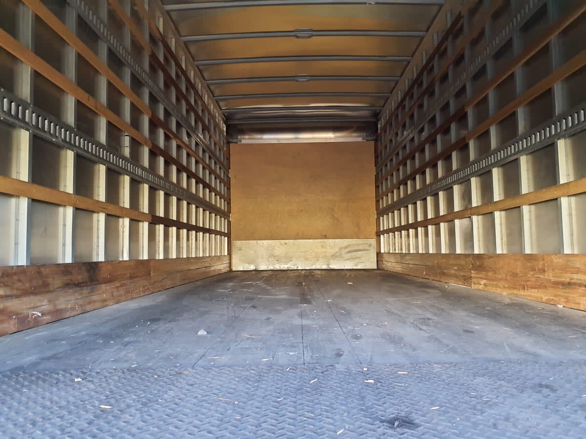 2019 Freightliner/Mercedes M2 106 830612