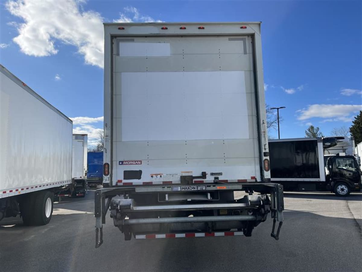 2019 Freightliner/Mercedes M2 106 830644