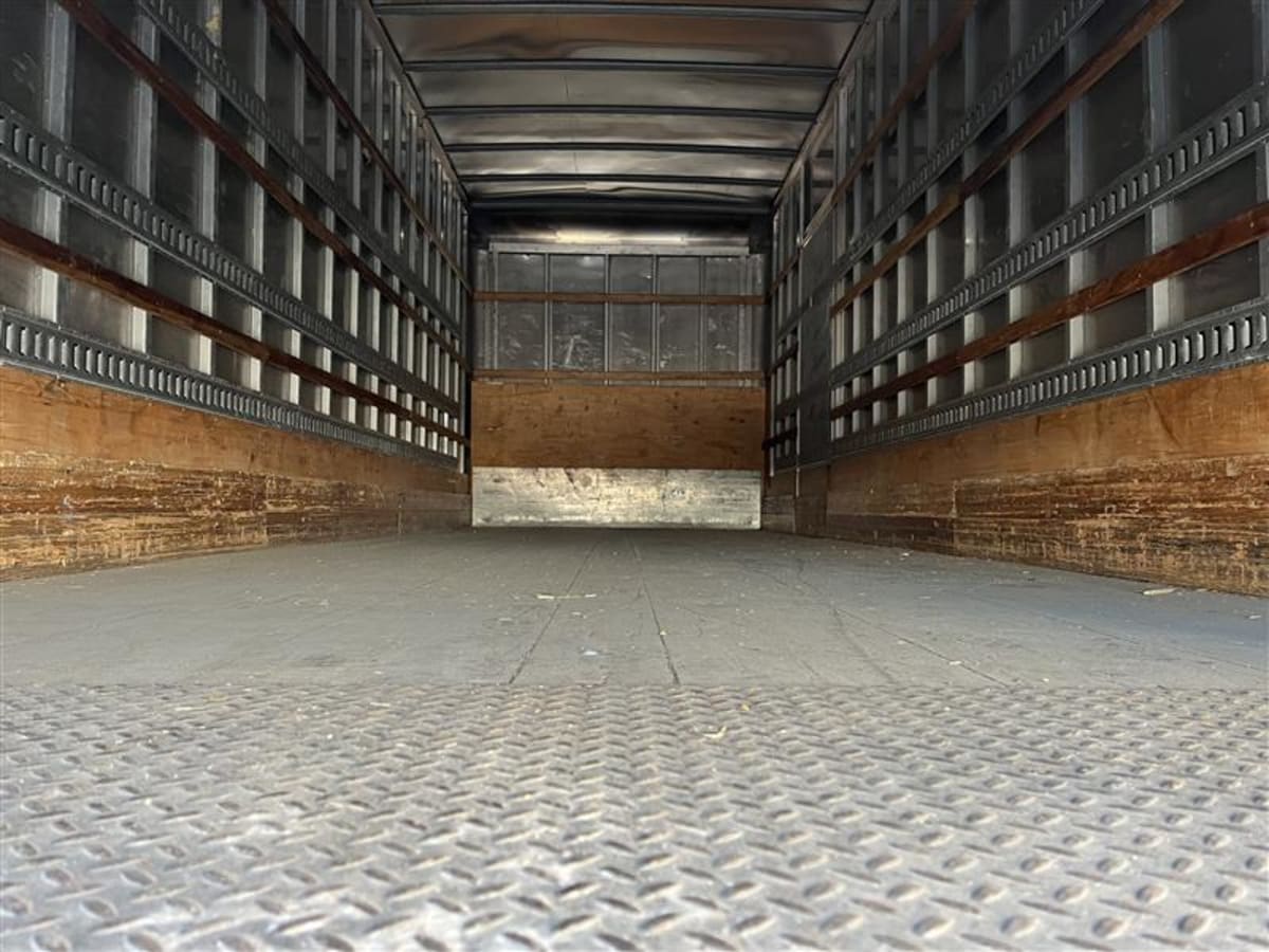 2019 Freightliner/Mercedes M2 106 830644