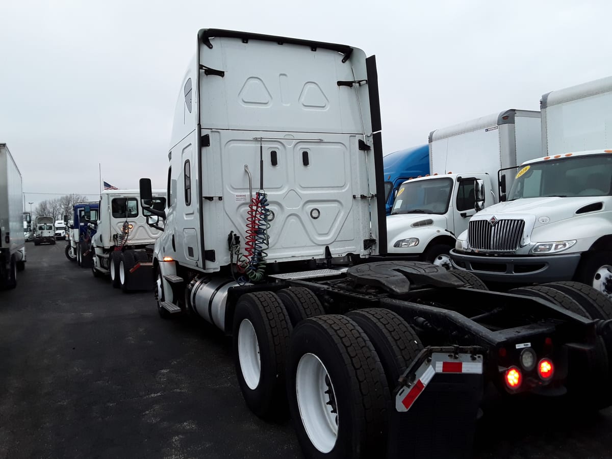 2019 Freightliner/Mercedes NEW CASCADIA PX12664 830661