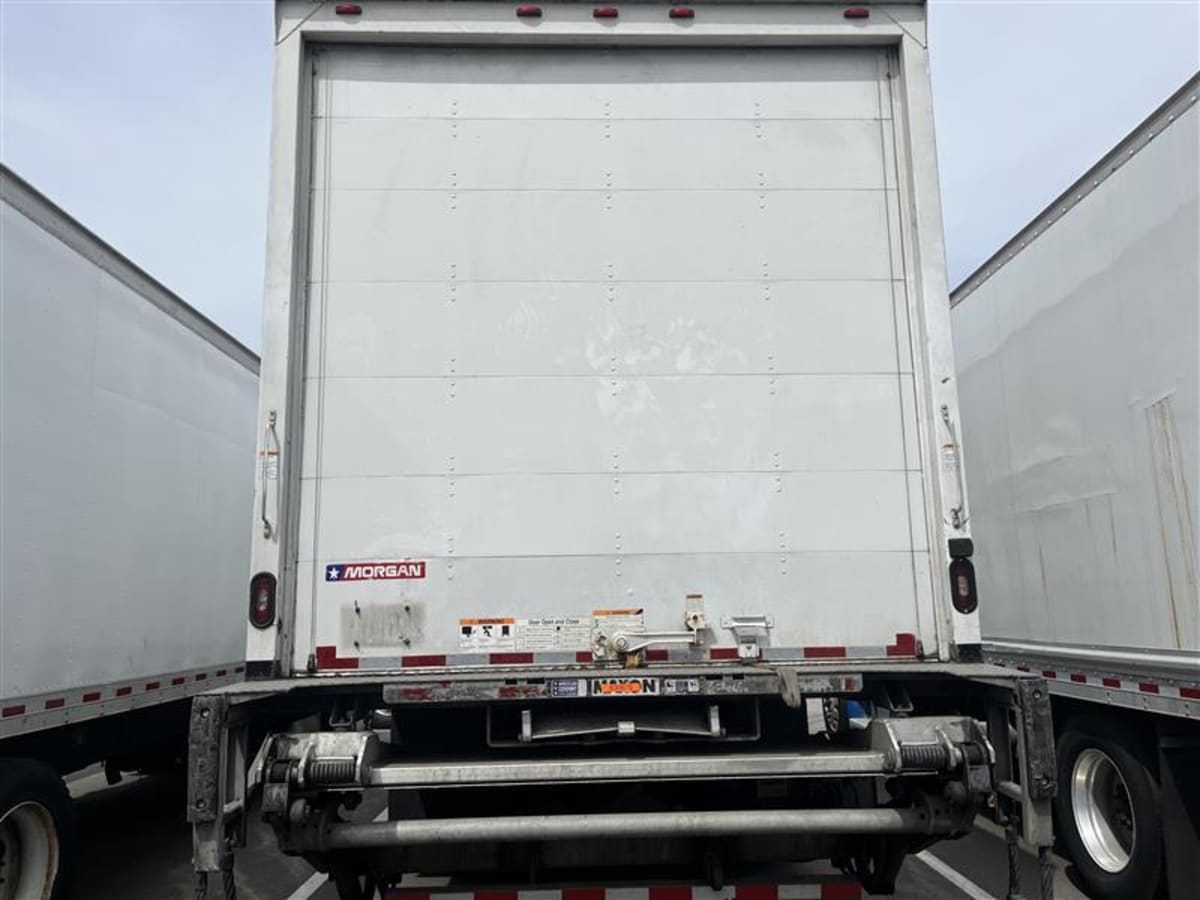 2019 Freightliner/Mercedes M2 106 830679