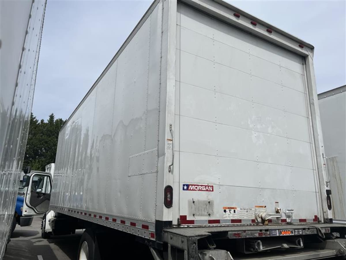 2019 Freightliner/Mercedes M2 106 830679