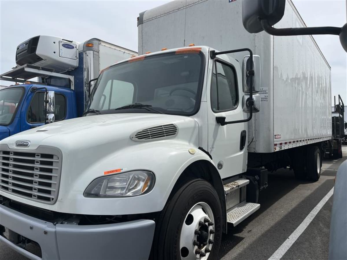 2019 Freightliner/Mercedes M2 106 830679