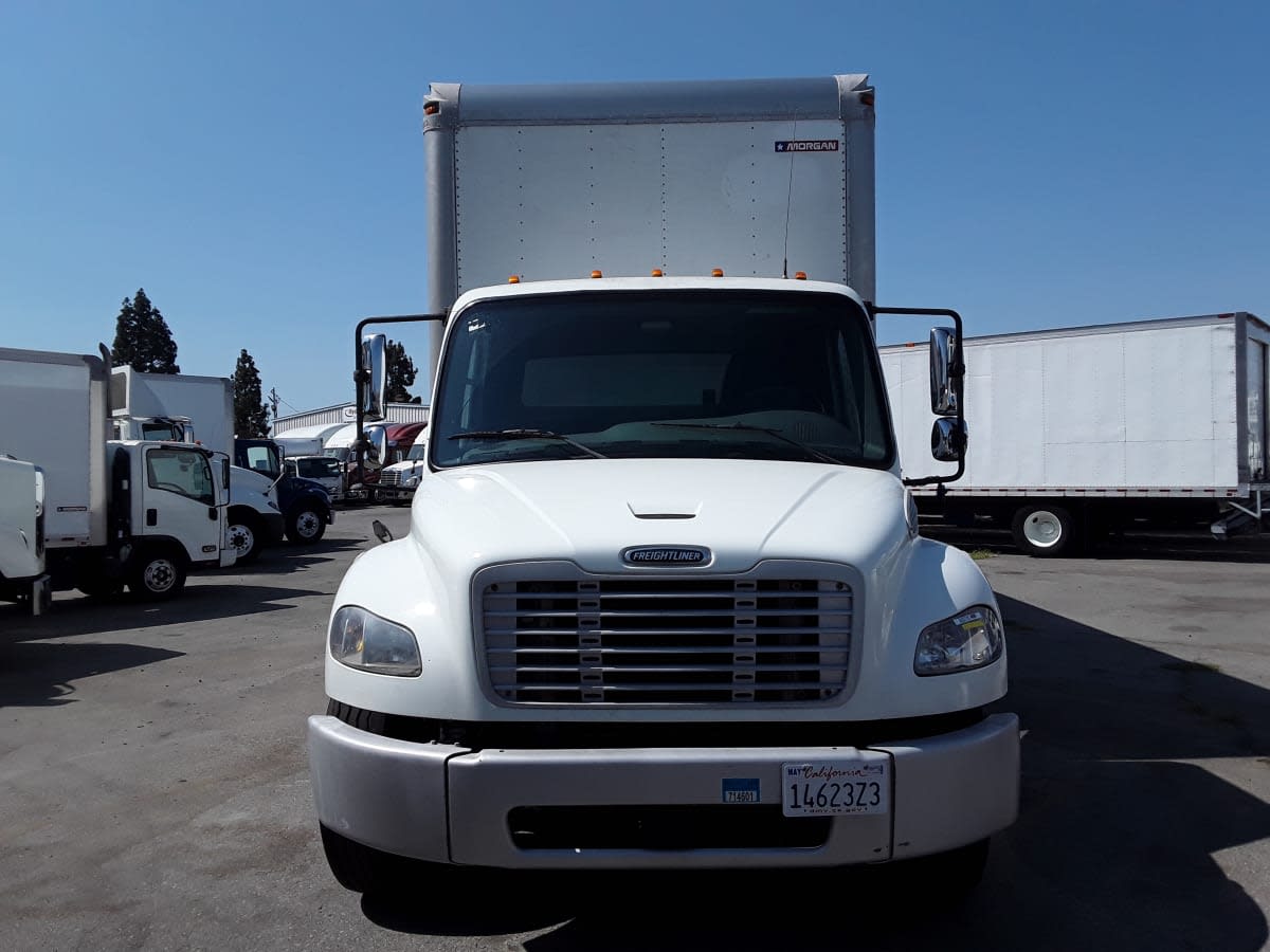 2019 Freightliner M2 106 830710