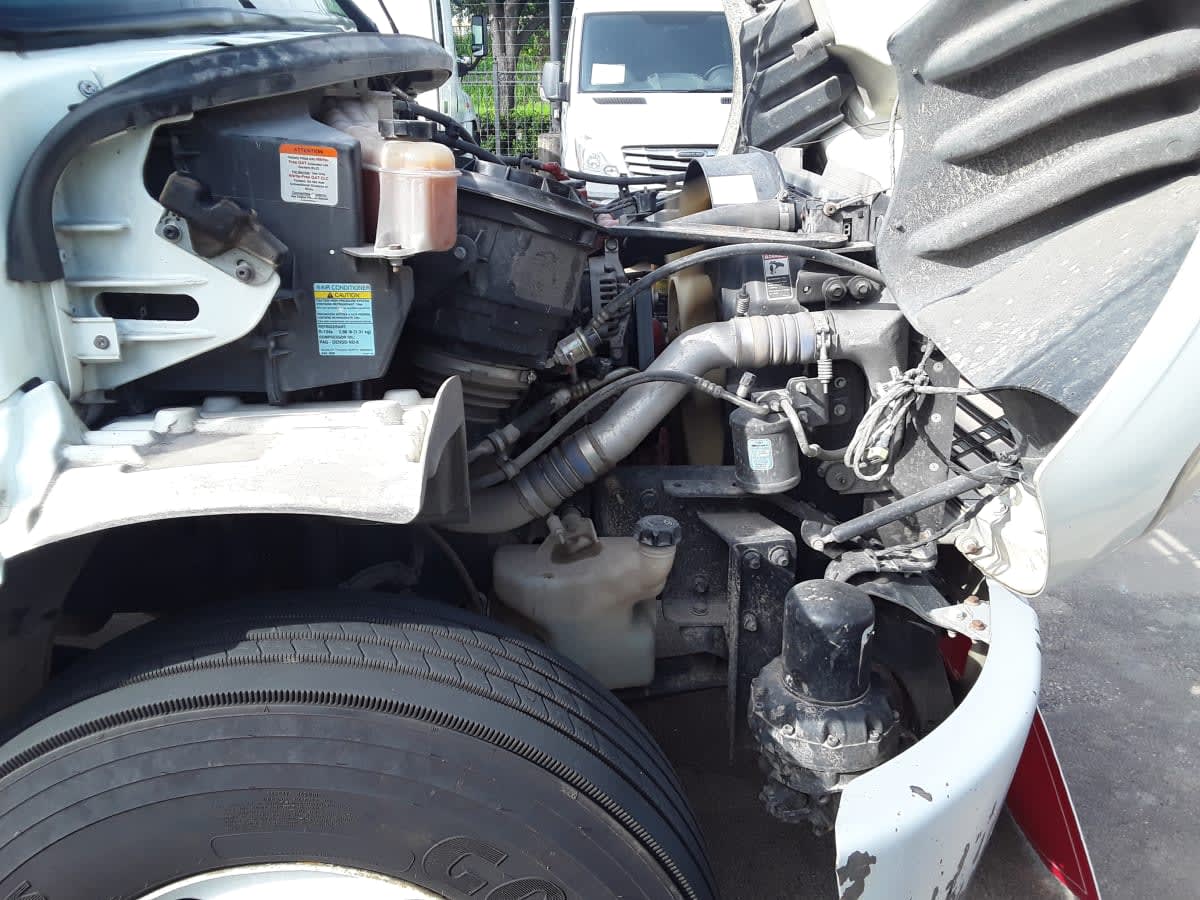 2019 Freightliner M2 106 830866