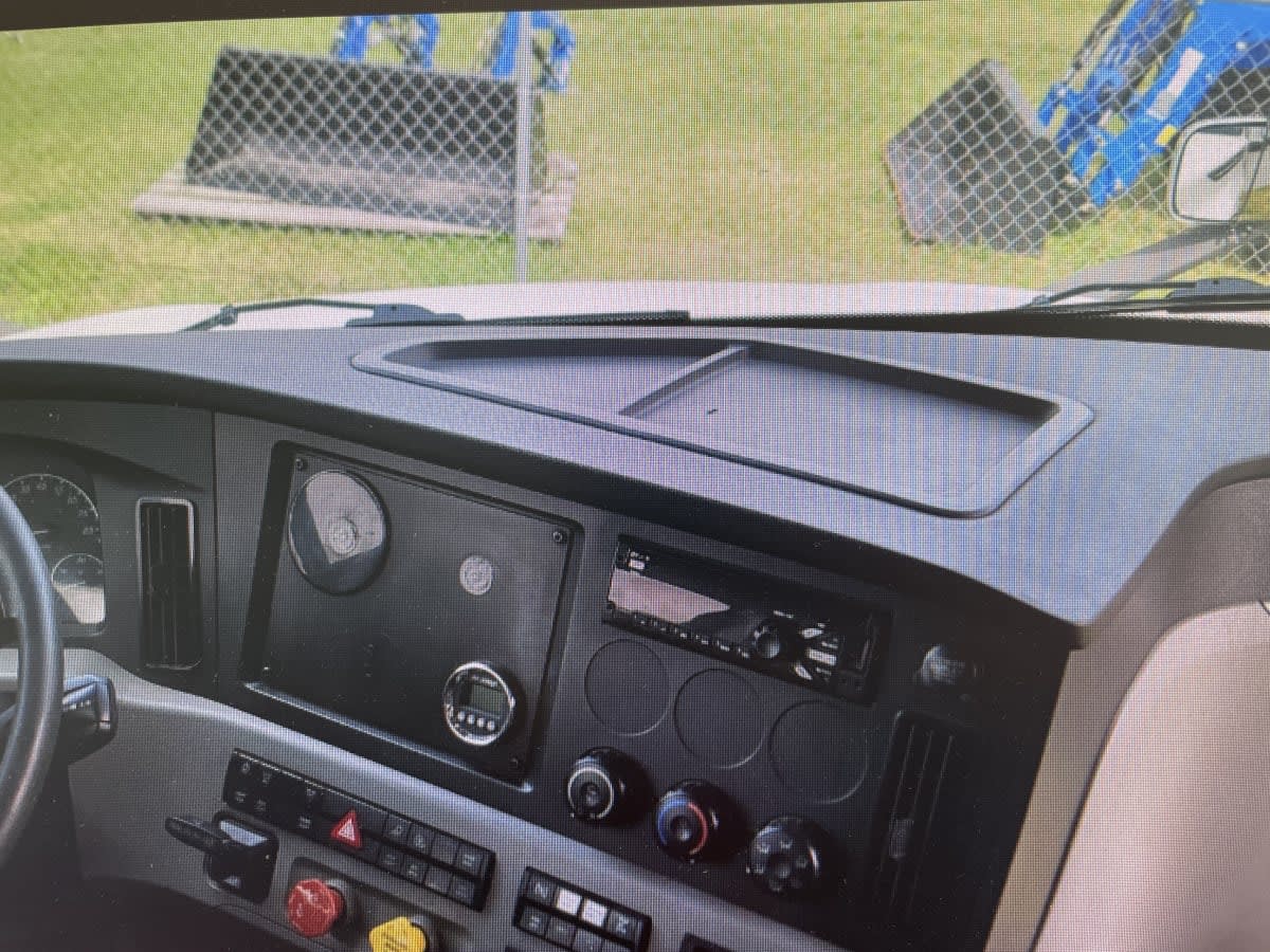 2019 Freightliner - image 8