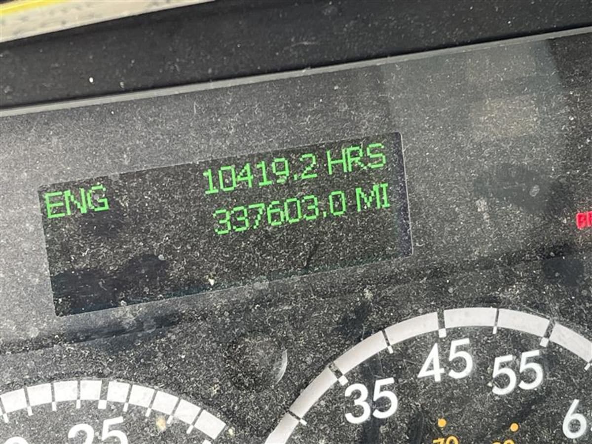 2019 Freightliner M2 106 831370