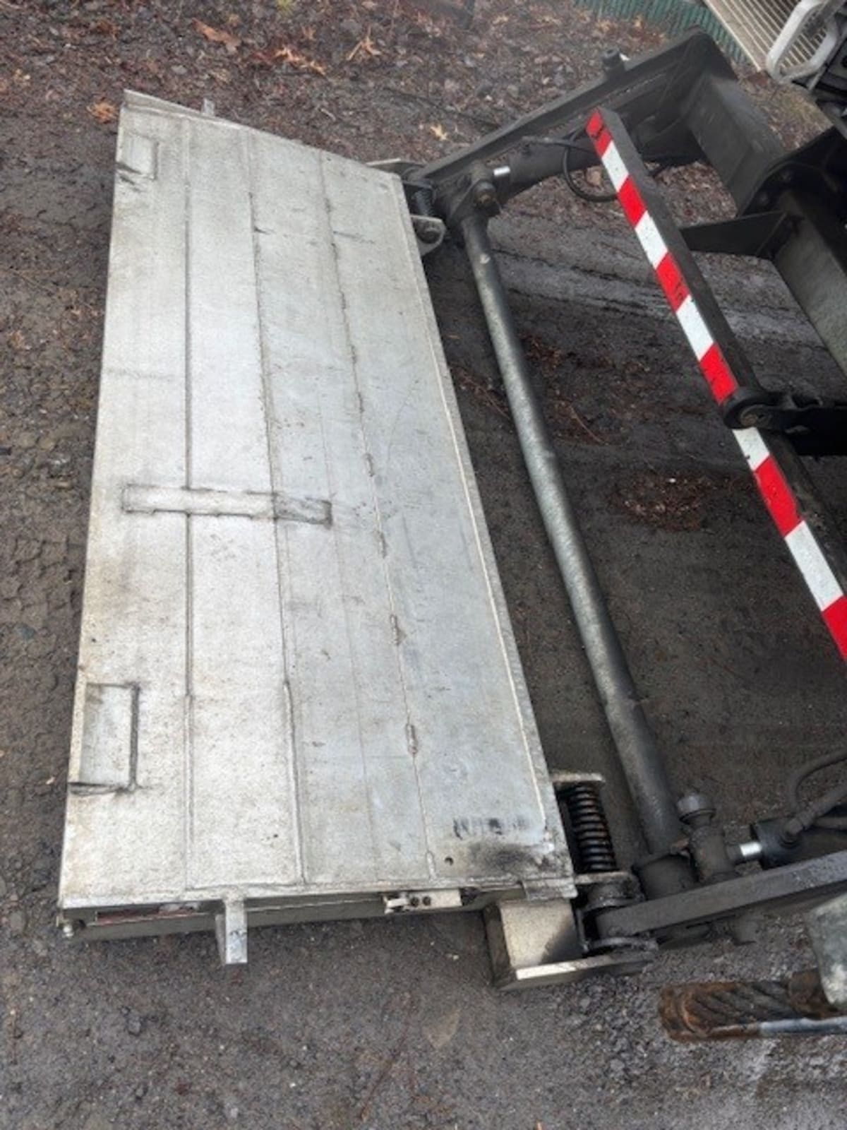 2019 Freightliner/Mercedes M2 106 831372