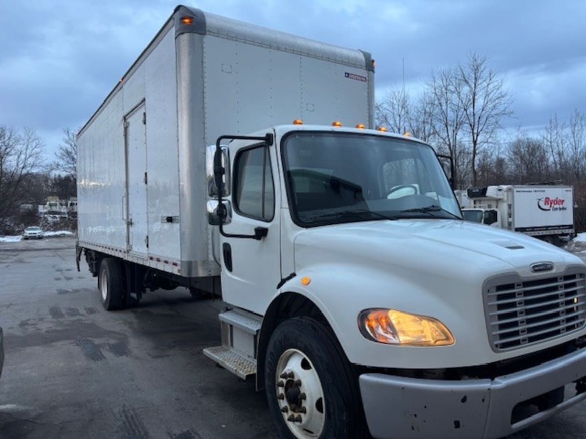 2019 Freightliner/Mercedes M2 106 831372