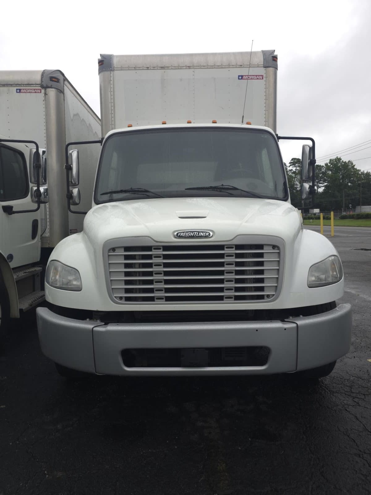 2019 Freightliner M2 106 831376