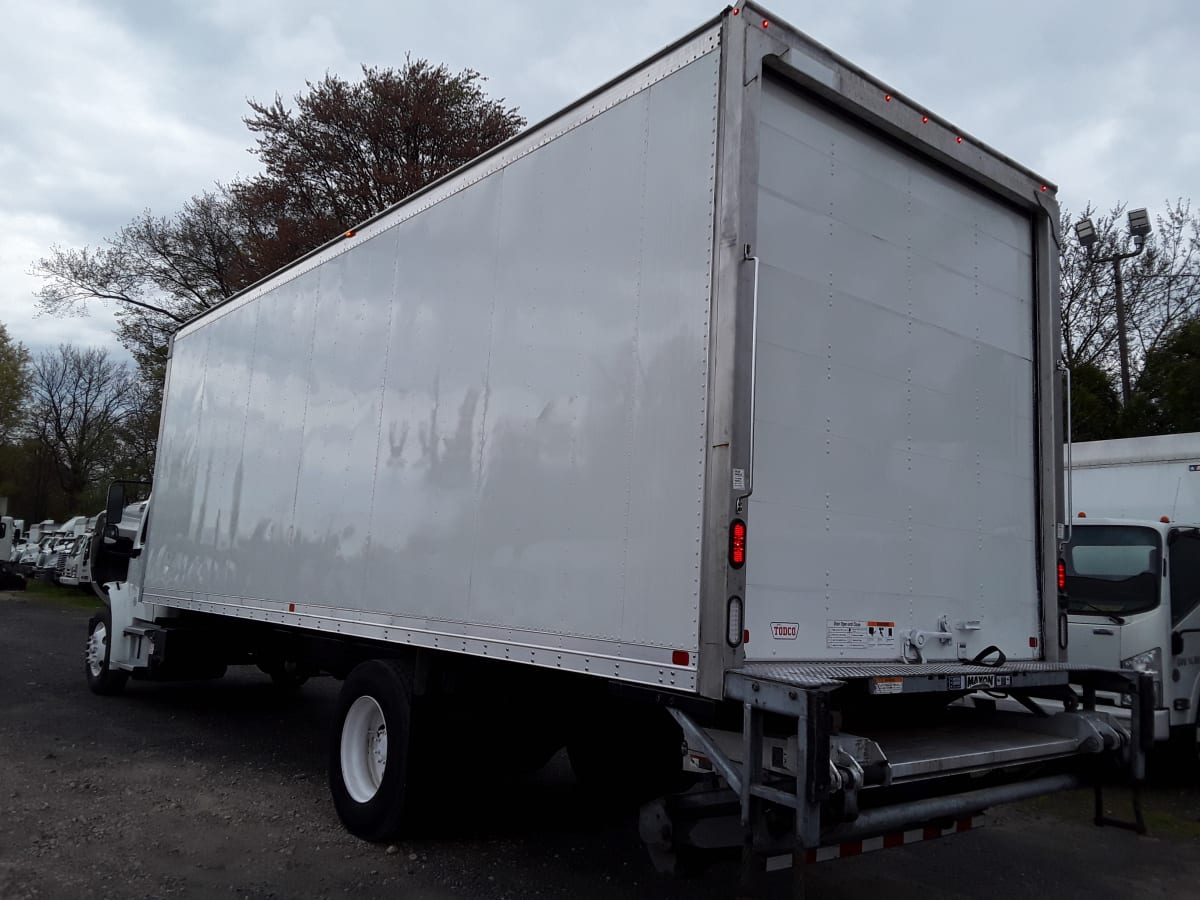 2019 Freightliner/Mercedes M2 106 831516