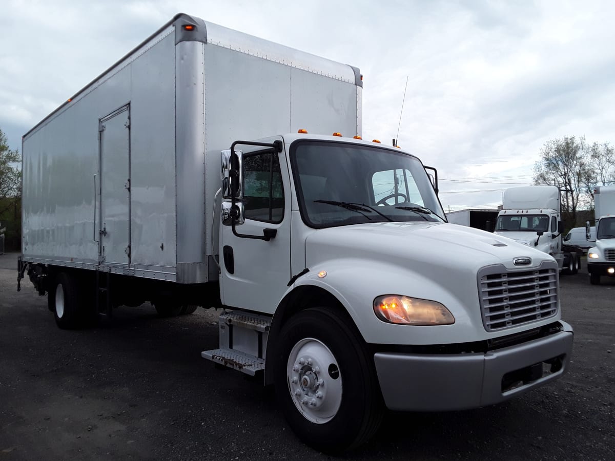 2019 Freightliner/Mercedes M2 106 831516