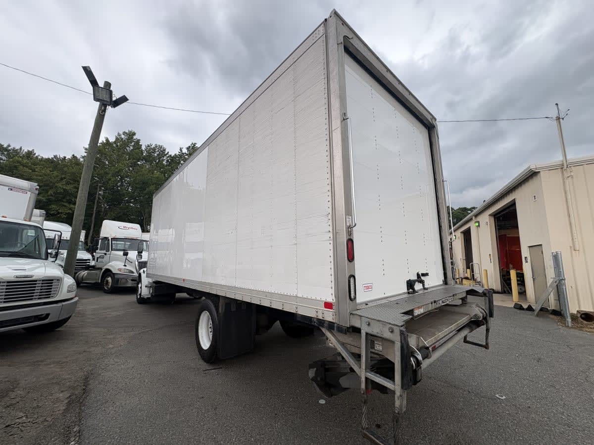 2019 Freightliner/Mercedes M2 106 831520
