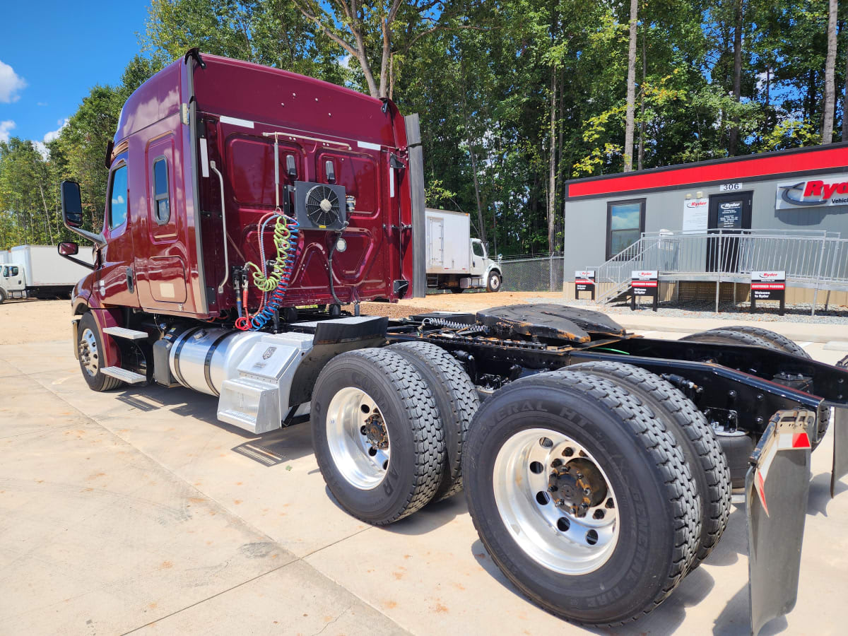 2019 Freightliner NEW CASCADIA PX12664 831528
