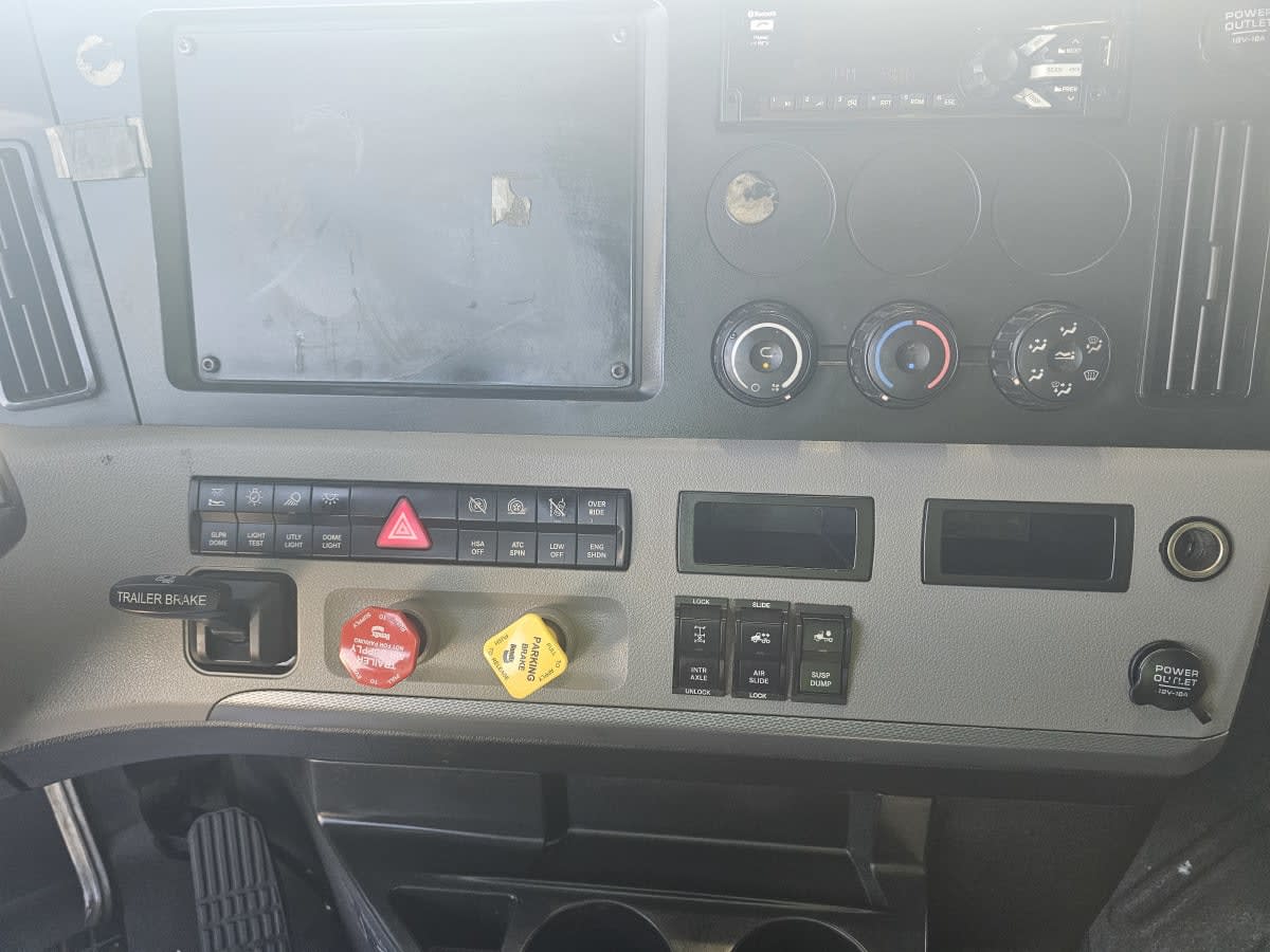 2019 Freightliner/Mercedes NEW CASCADIA PX12664 831545