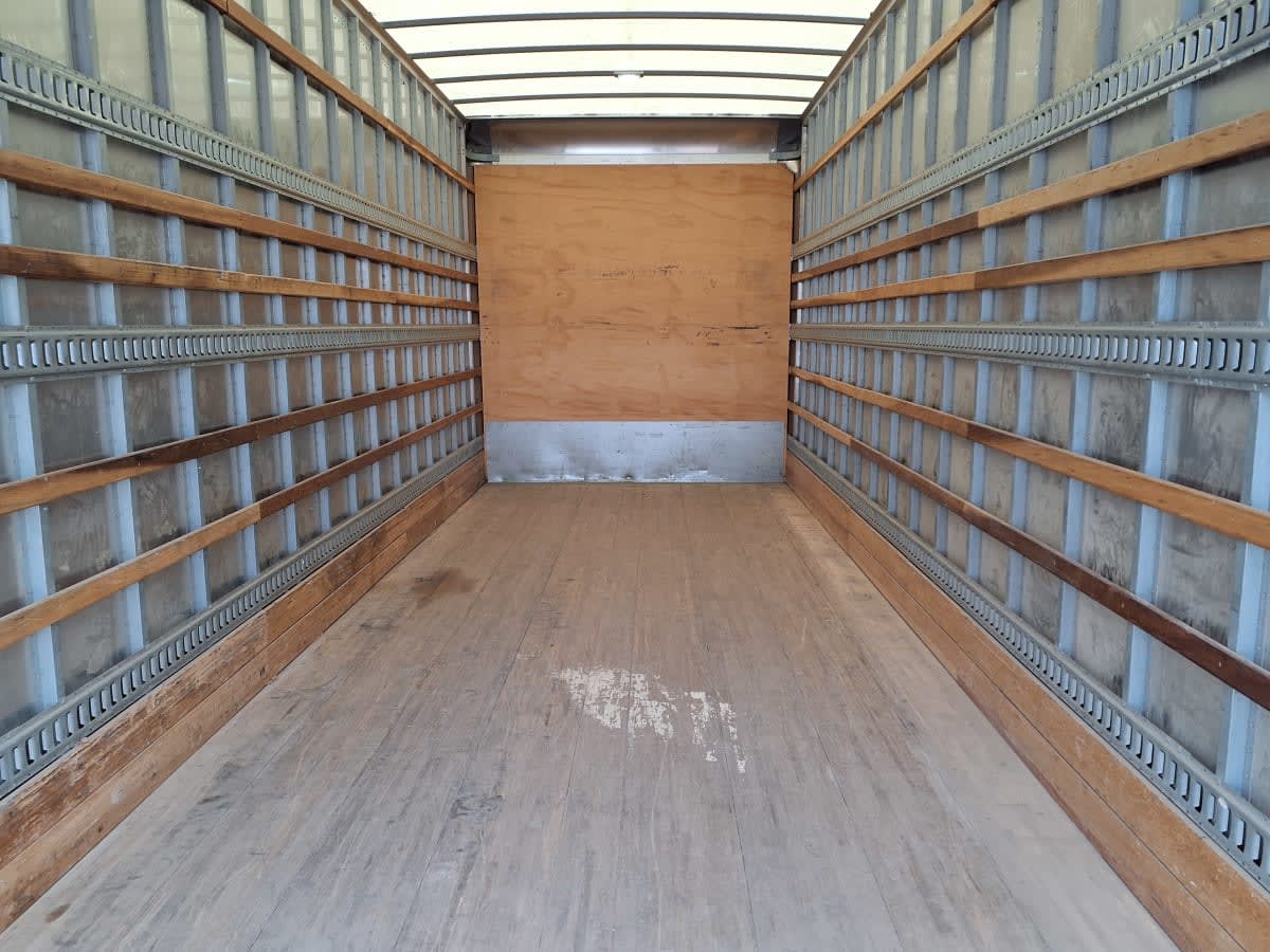 2019 Freightliner/Mercedes M2 106 832072