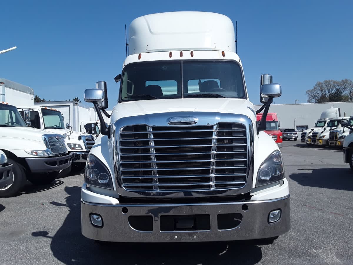 2019 Freightliner/Mercedes CASCADIA 125 832259