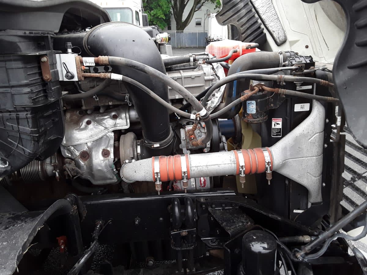 2019 Freightliner CASCADIA 125 832260
