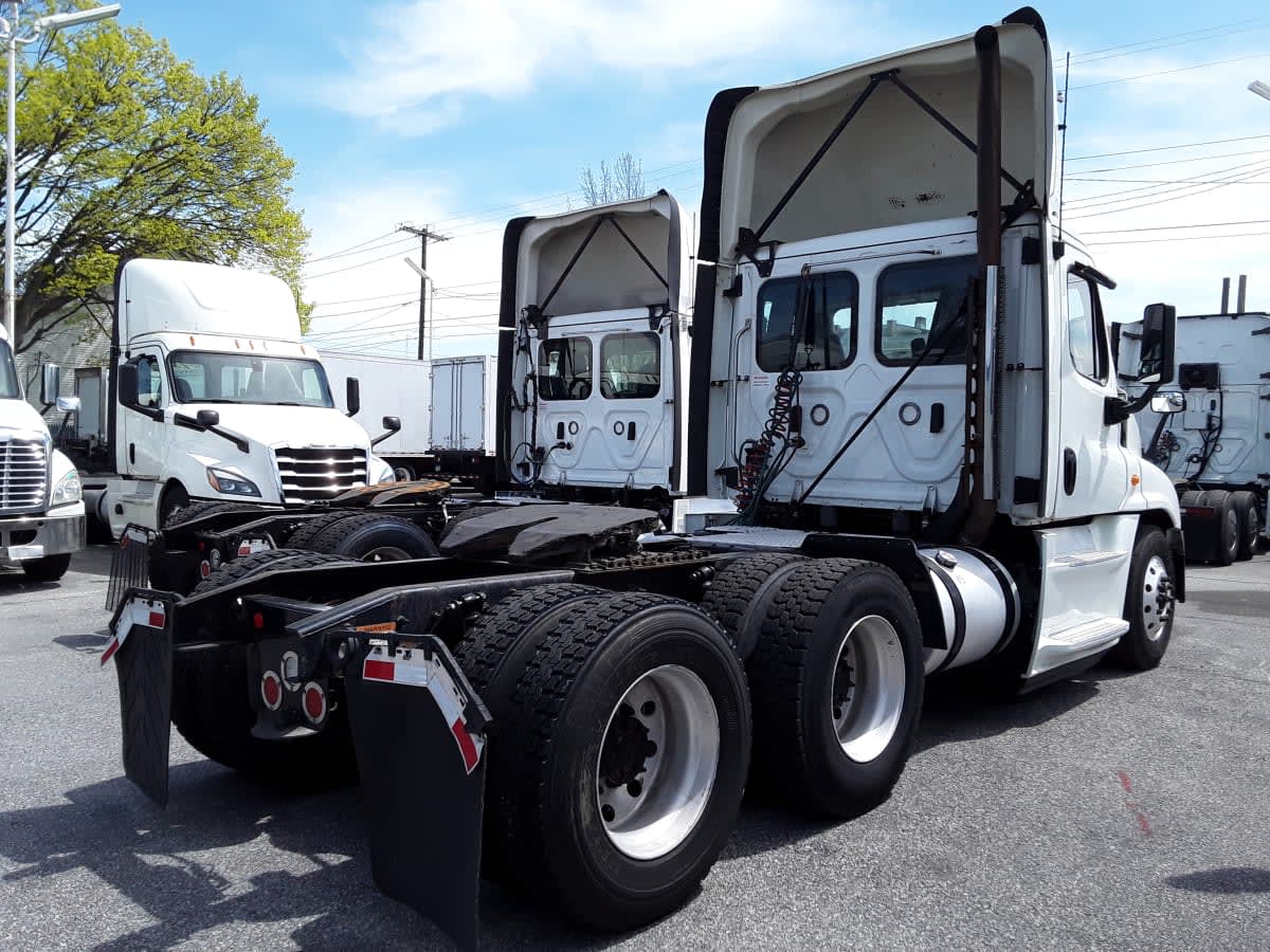 2019 Freightliner/Mercedes CASCADIA 125 832262