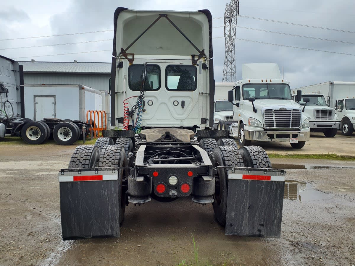 2019 Freightliner NEW CASCADIA PX12664 832472