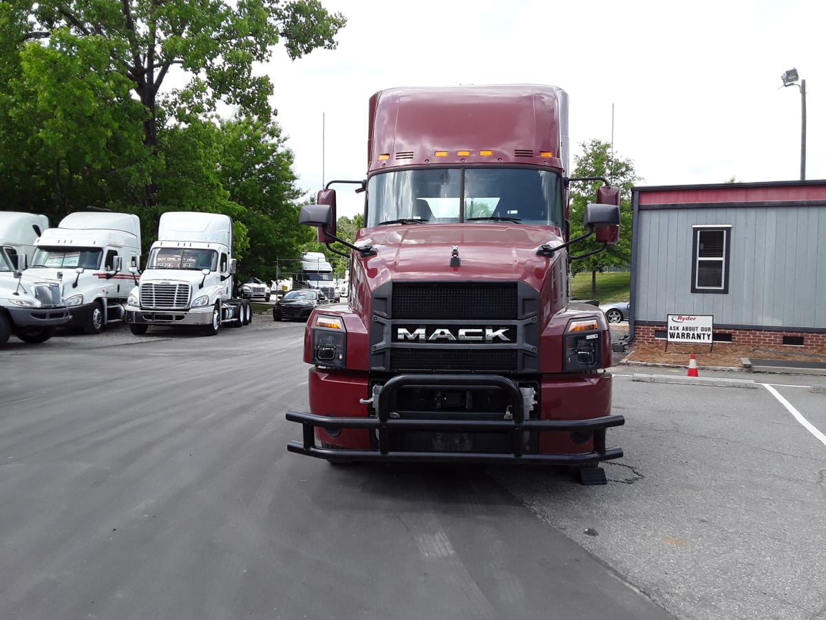 2019 Mack Trucks, Inc. ANTHEM 64T 832543