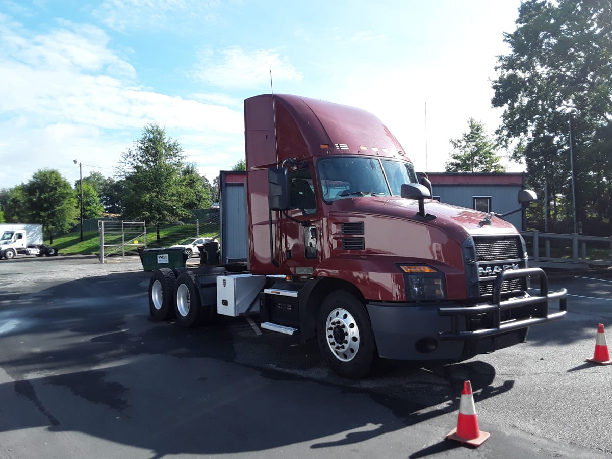2019 Mack Trucks, Inc. ANTHEM 64T 832577
