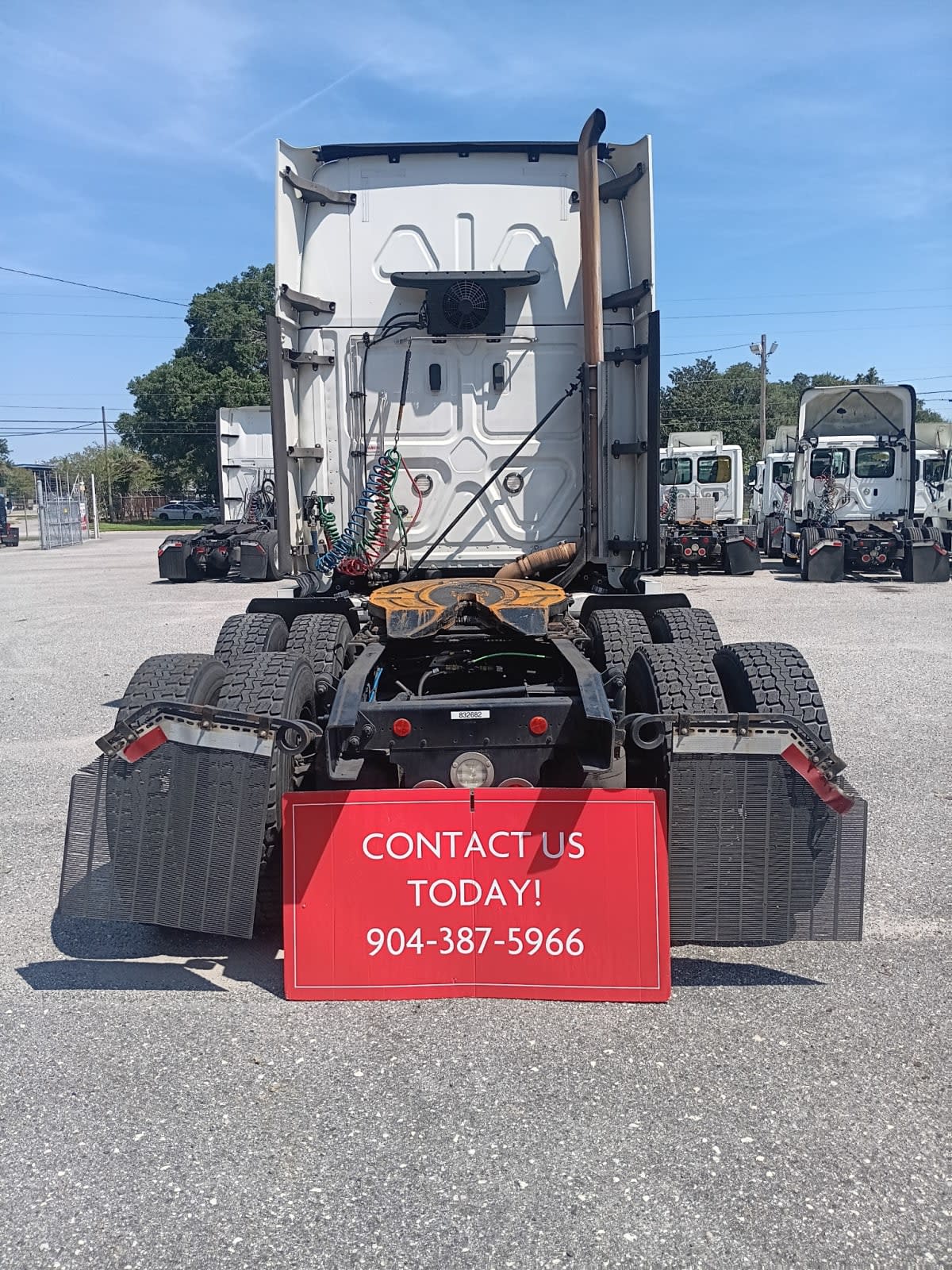 2019 Freightliner - image 9