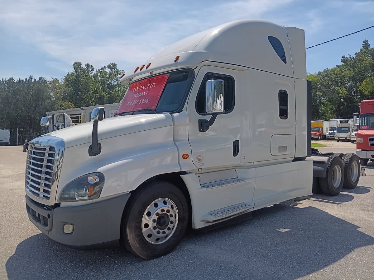 2019 Freightliner - image 3
