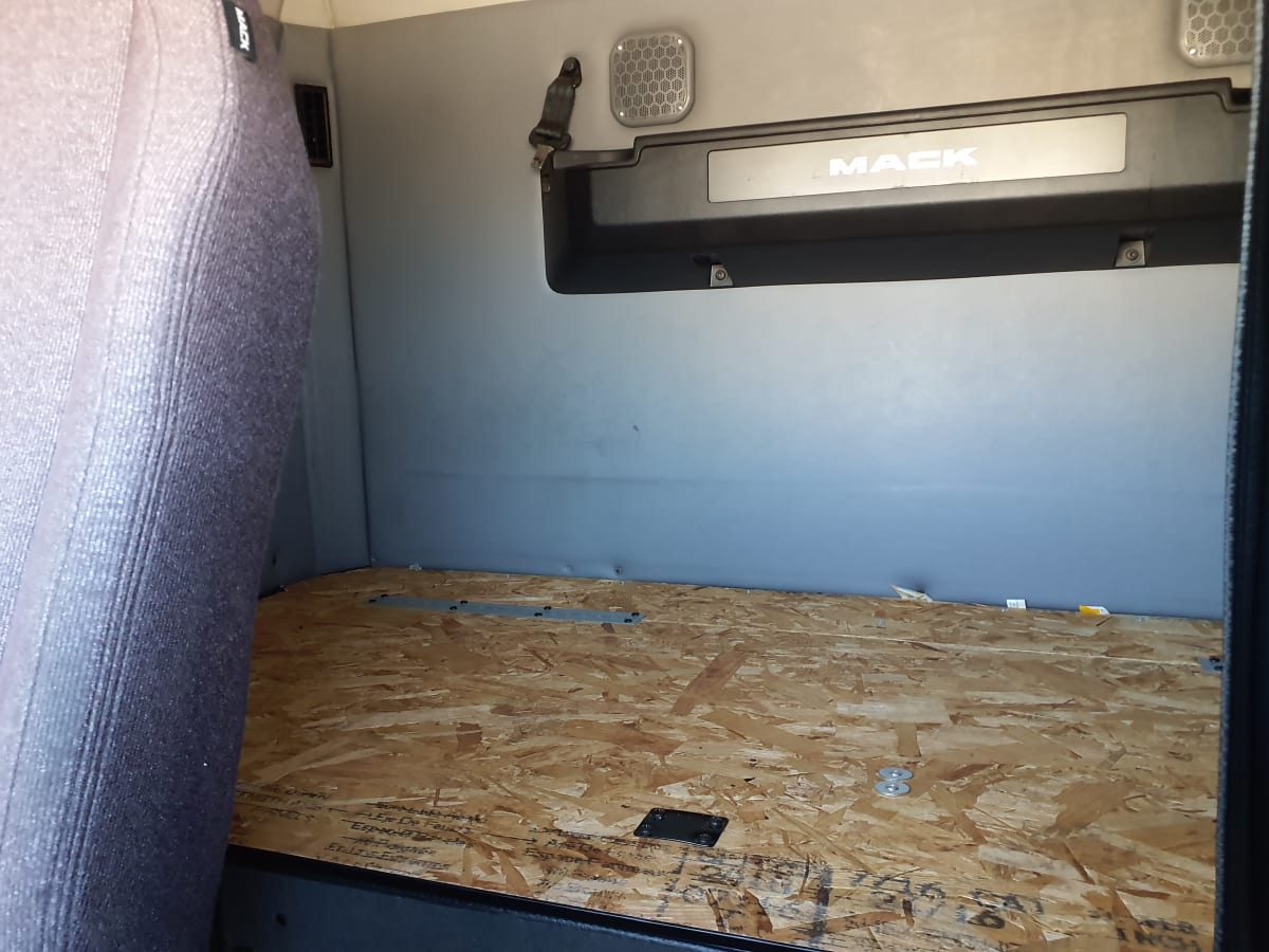 2020 Mack Trucks, Inc. ANTHEM 64T 832746