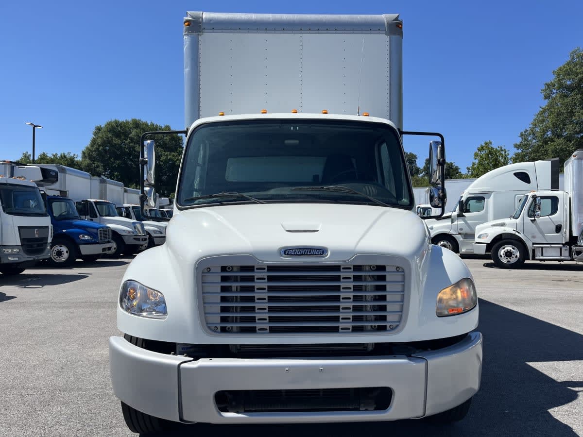 2019 Freightliner M2 106 in Beltsville, MD — photo 2