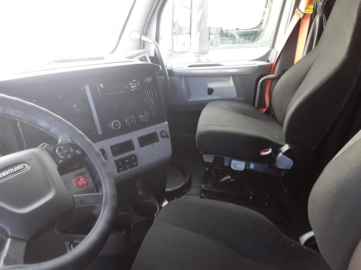 2019 Freightliner/Mercedes NEW CASCADIA PX12664 832834