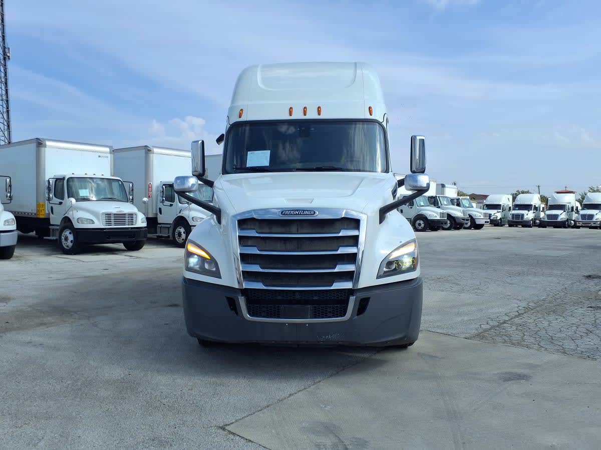 2019 Freightliner/Mercedes NEW CASCADIA PX12664 832855