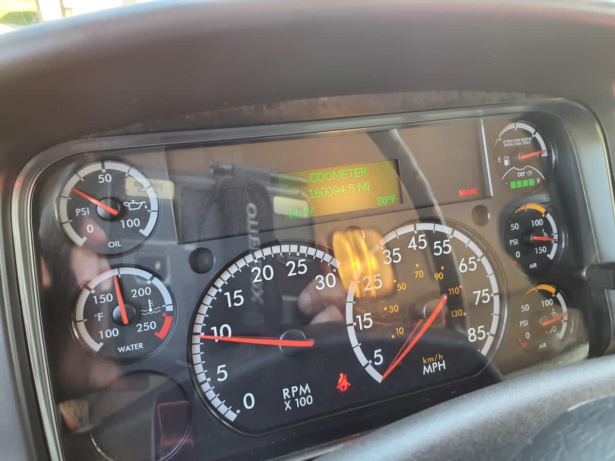 2019 Freightliner M2 106 832894