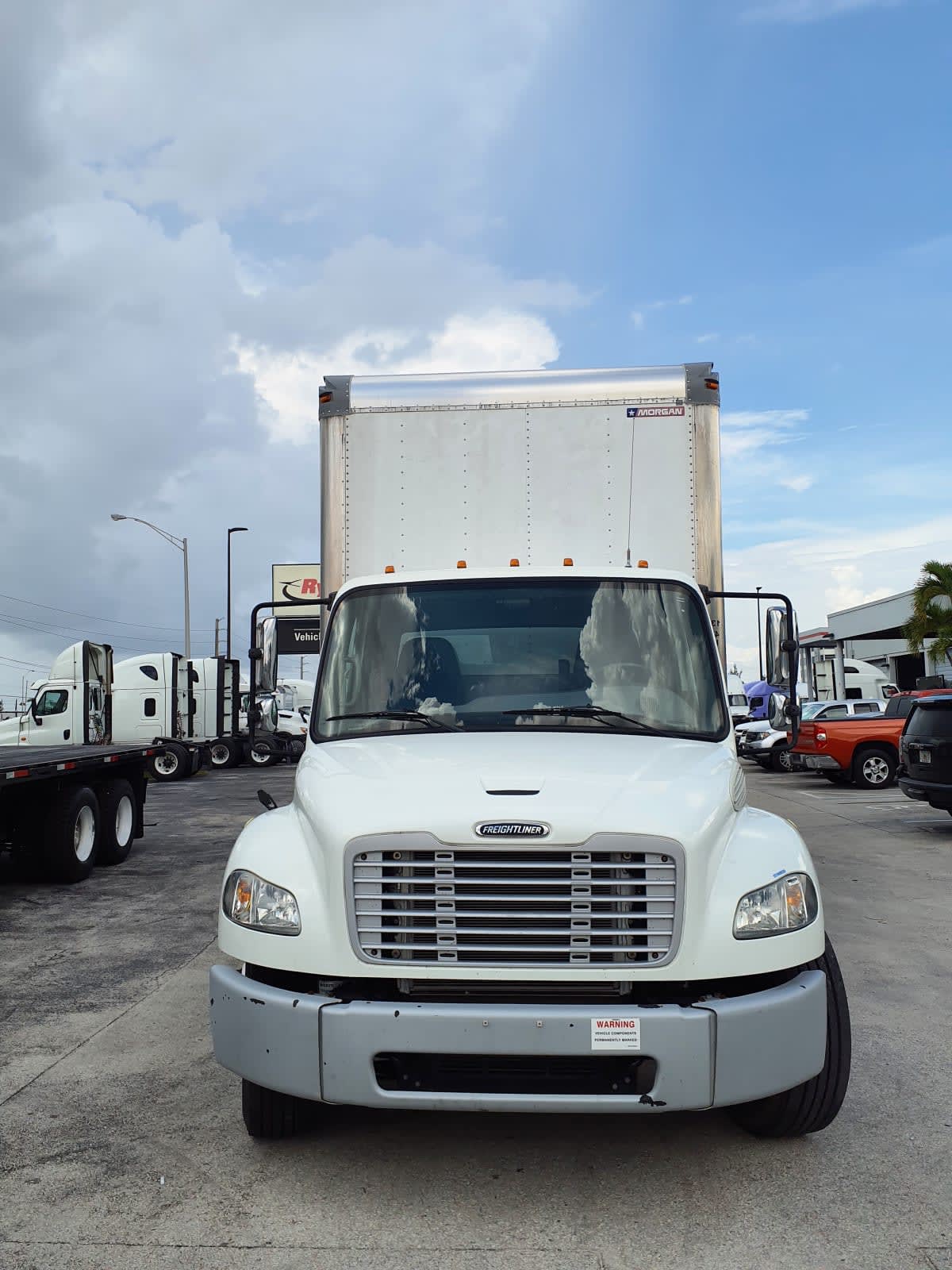 2019 Freightliner/Mercedes M2 106 833197