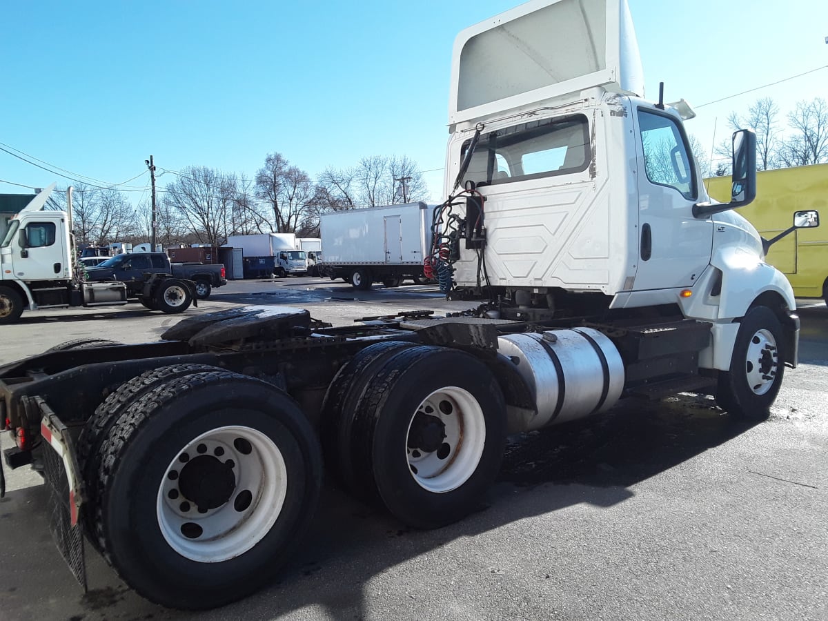 2019 Navistar International UNKNOWN 833352