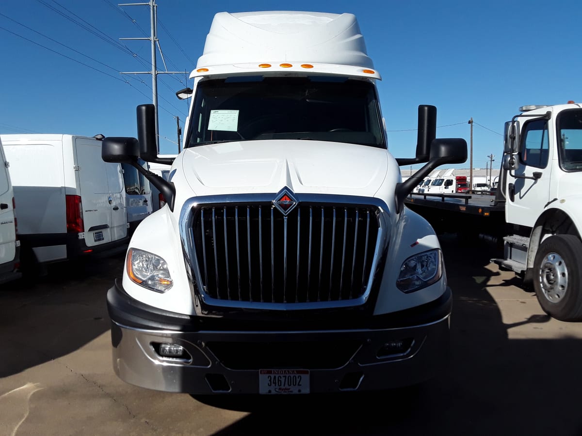 2019 Navistar International LT625 SLPR CAB 833353