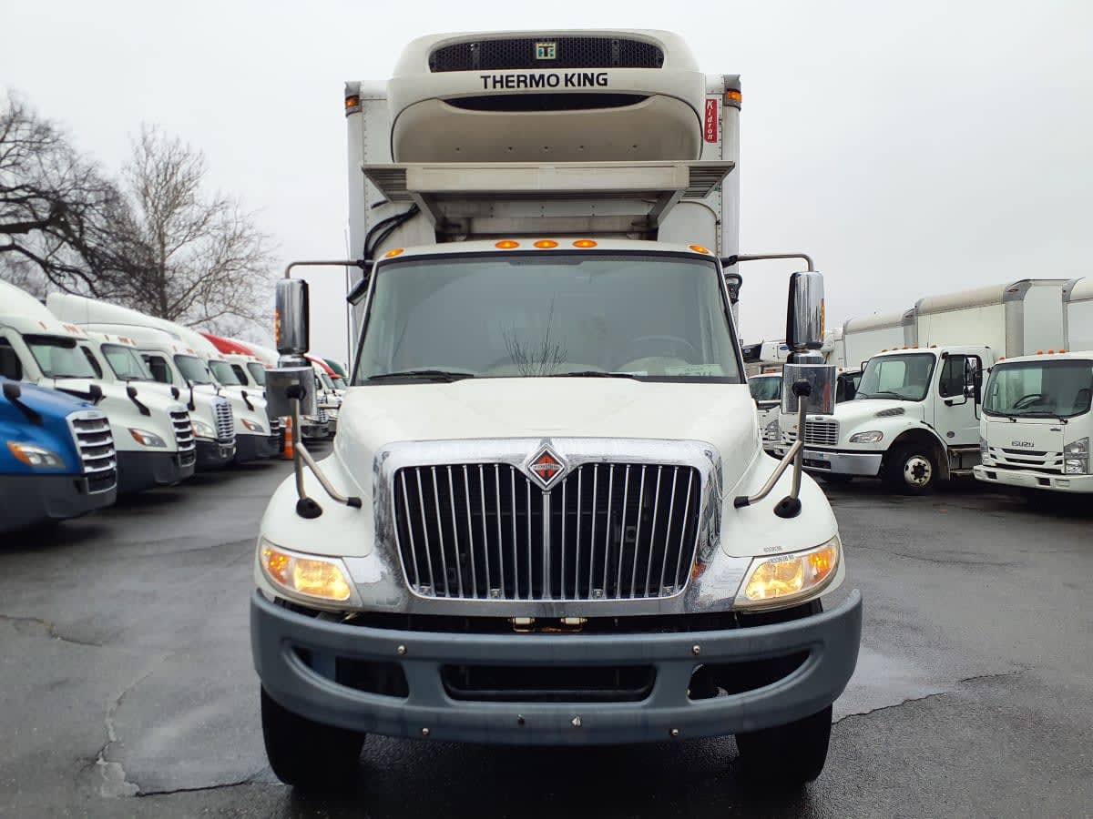 2019 Navistar International 4300 833638