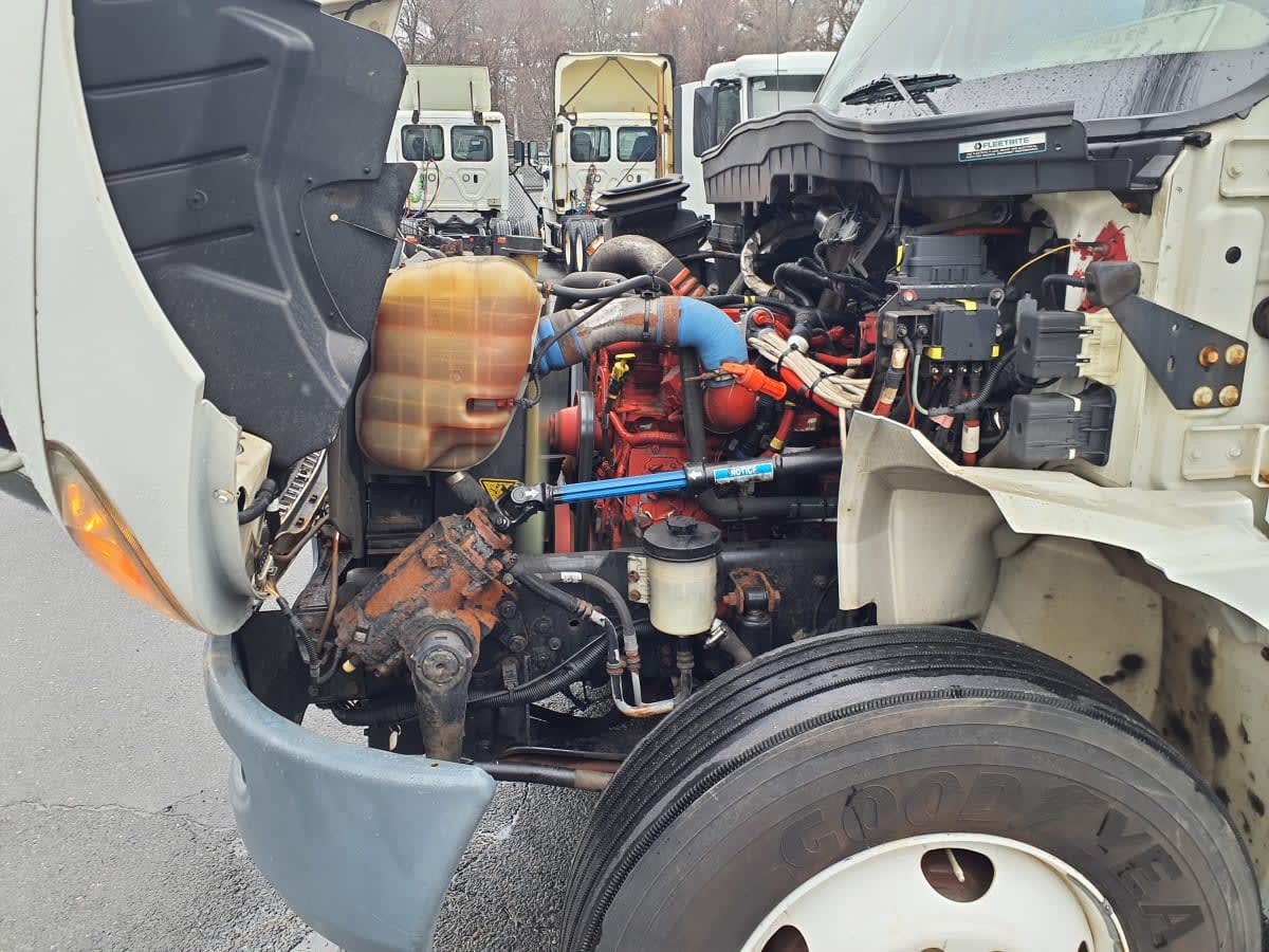 2019 Navistar International 4300 833638