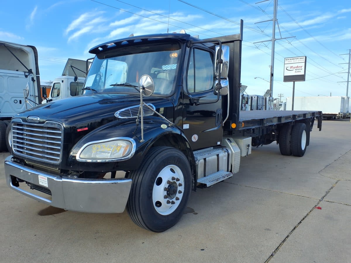 2019 Freightliner M2 106 in Dallas, TX