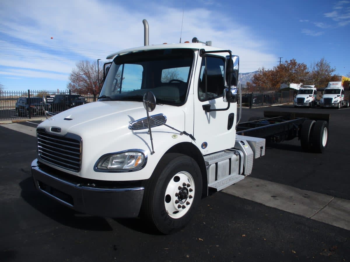 2019 Freightliner/Mercedes M2 106 833728