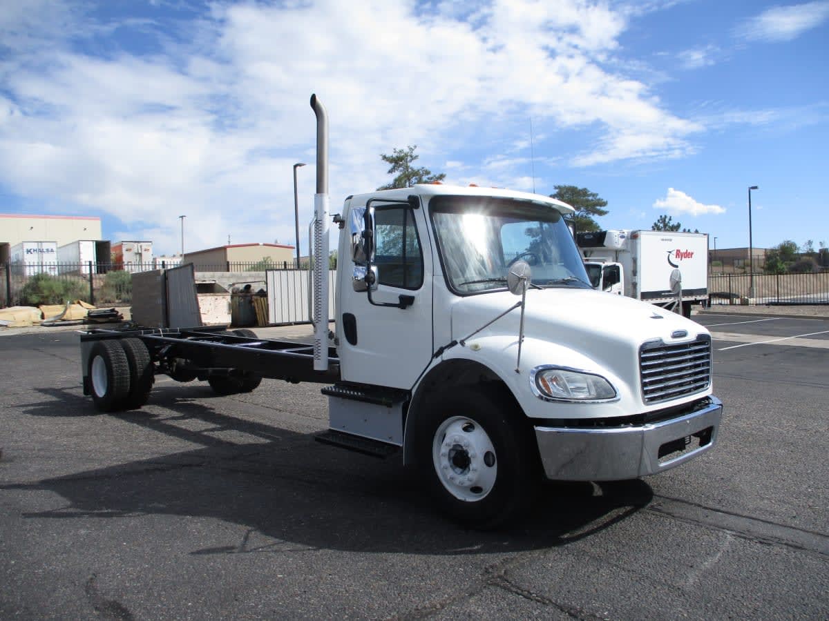 2019 Freightliner M2 106 in Commerce City, CO — photo 3