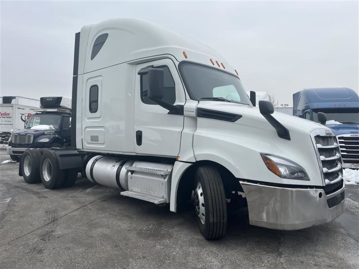 2019 Freightliner - image 3