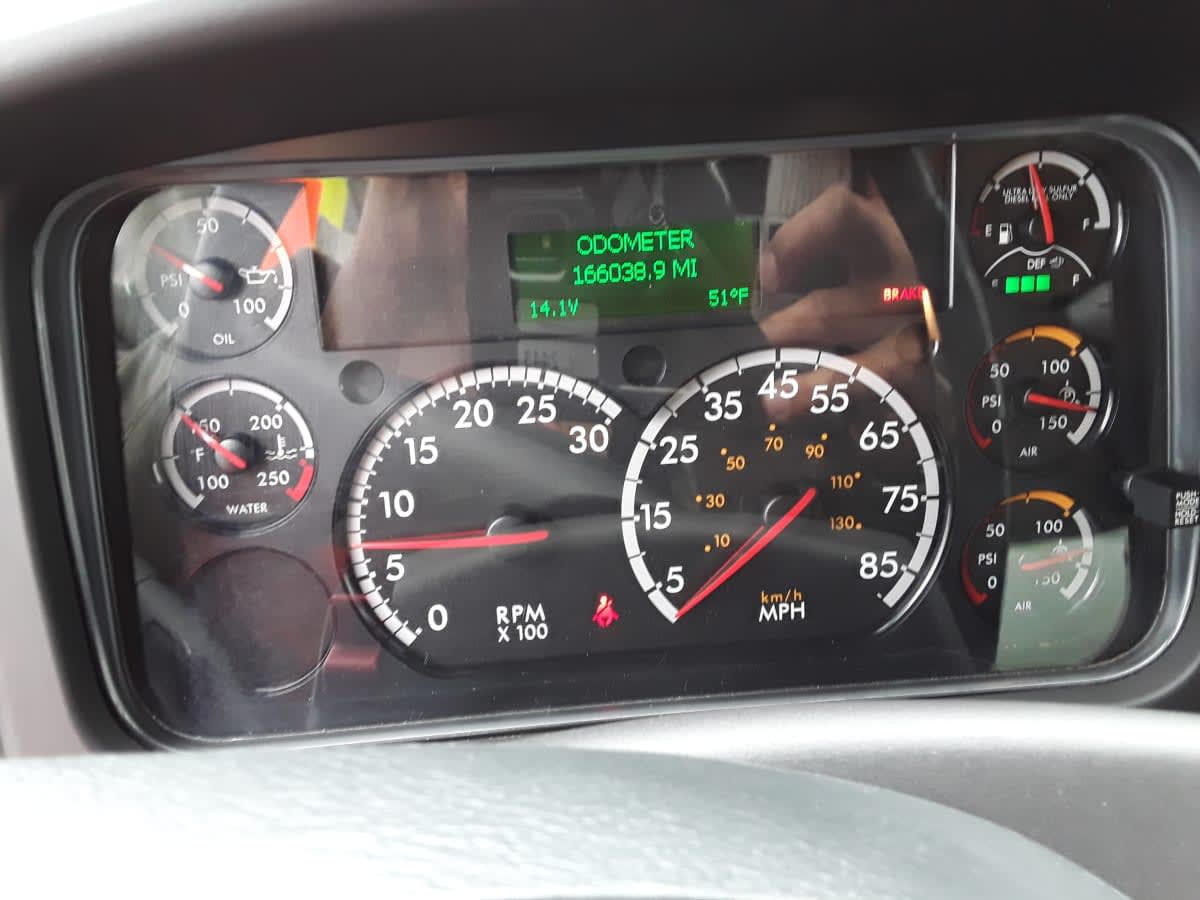 2019 Freightliner/Mercedes M2 106 833811