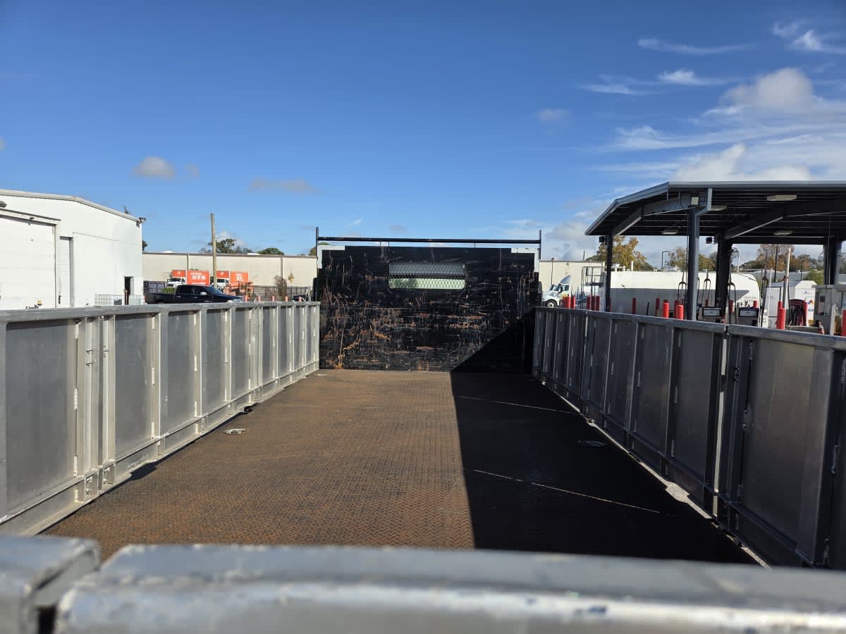 2019 Freightliner/Mercedes M2 106 833854