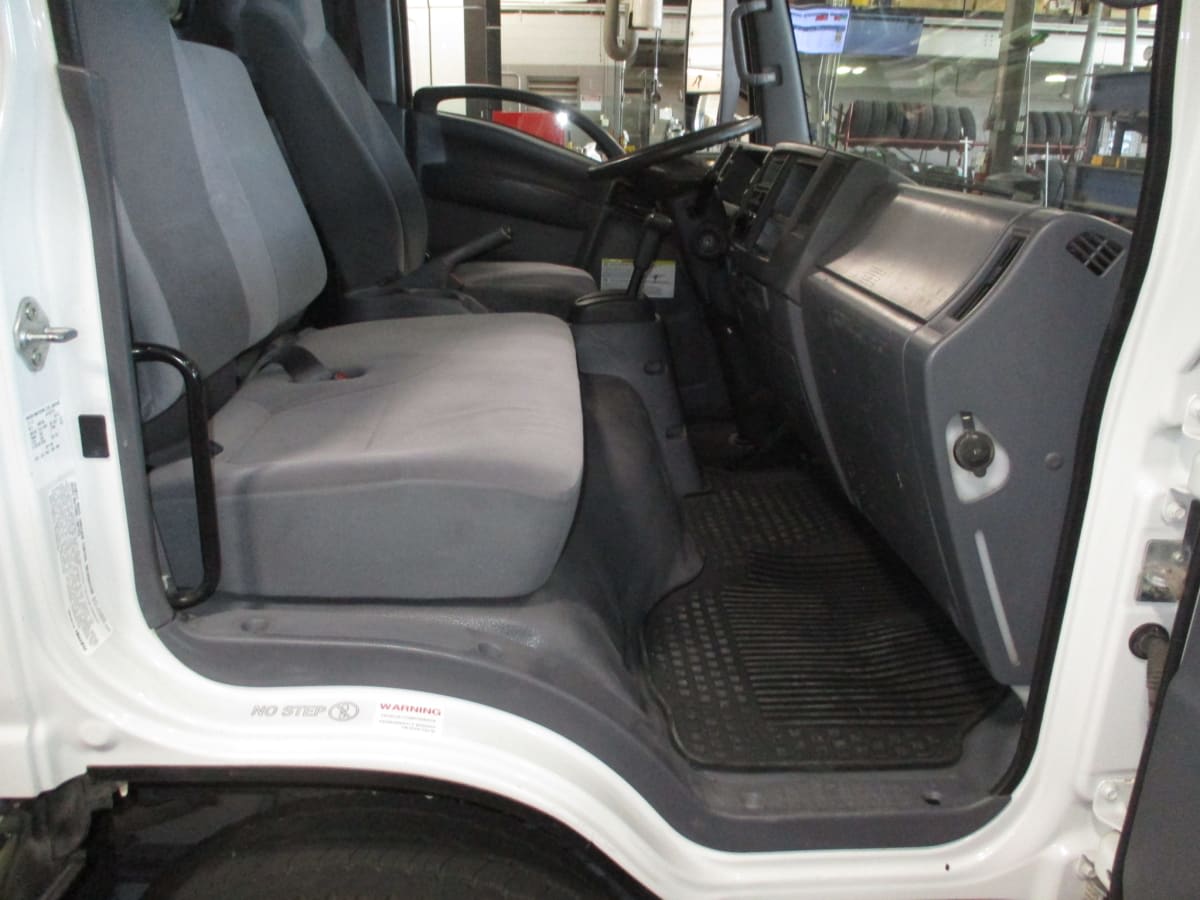 2019 Isuzu NPR 833888