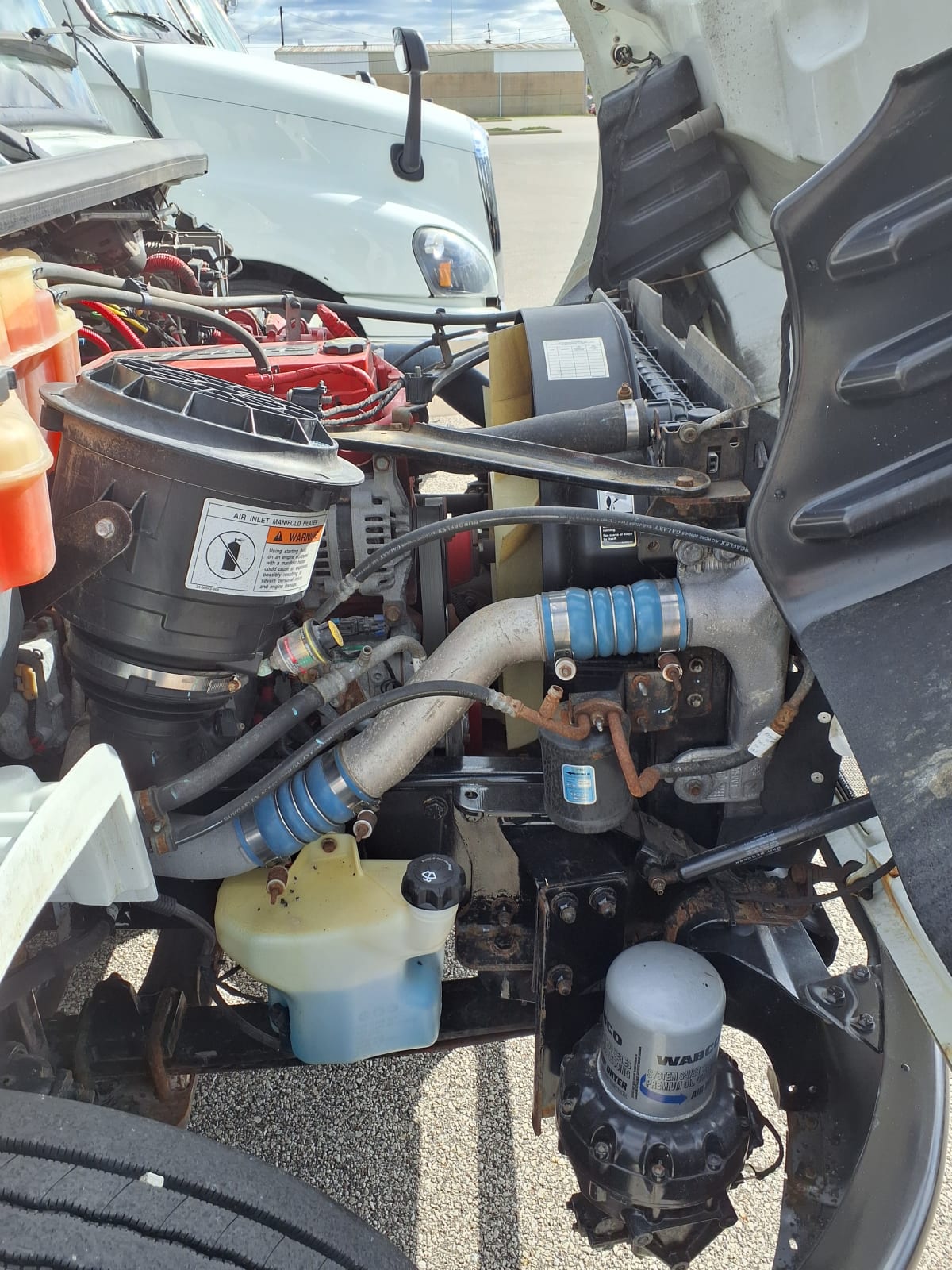 2019 Freightliner/Mercedes M2 106 834160