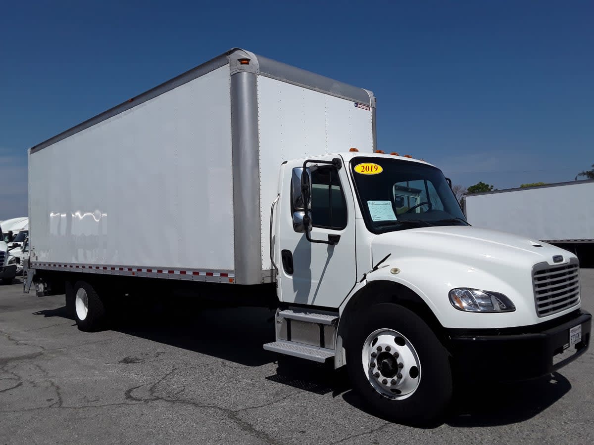 2019 Freightliner/Mercedes M2 106 834274