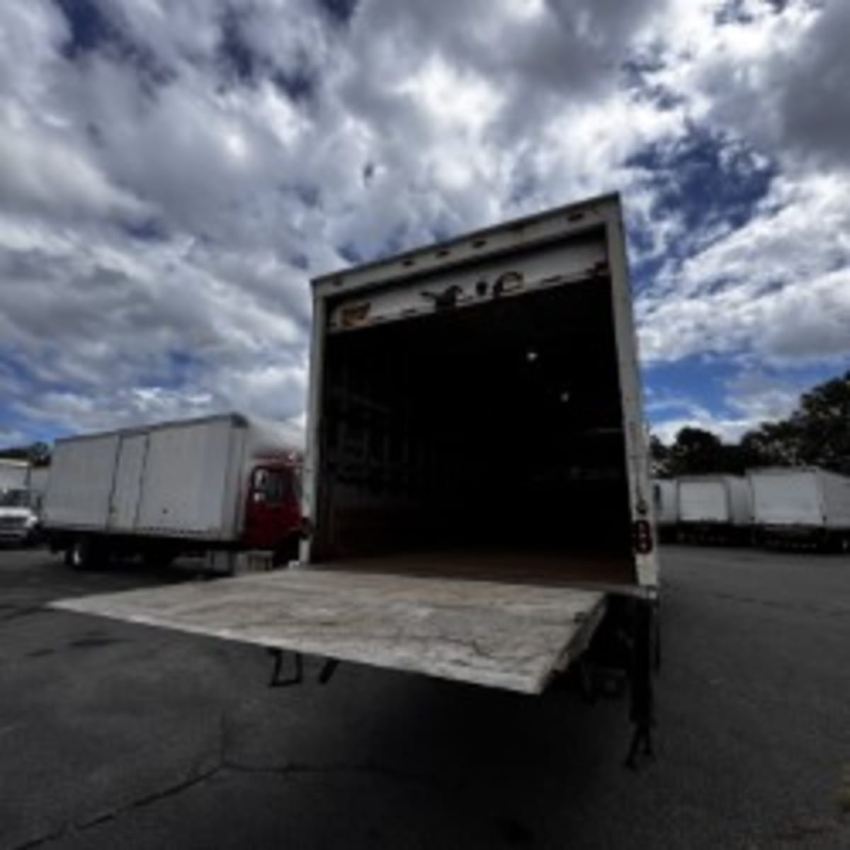 2018 Freightliner M2 106 834379