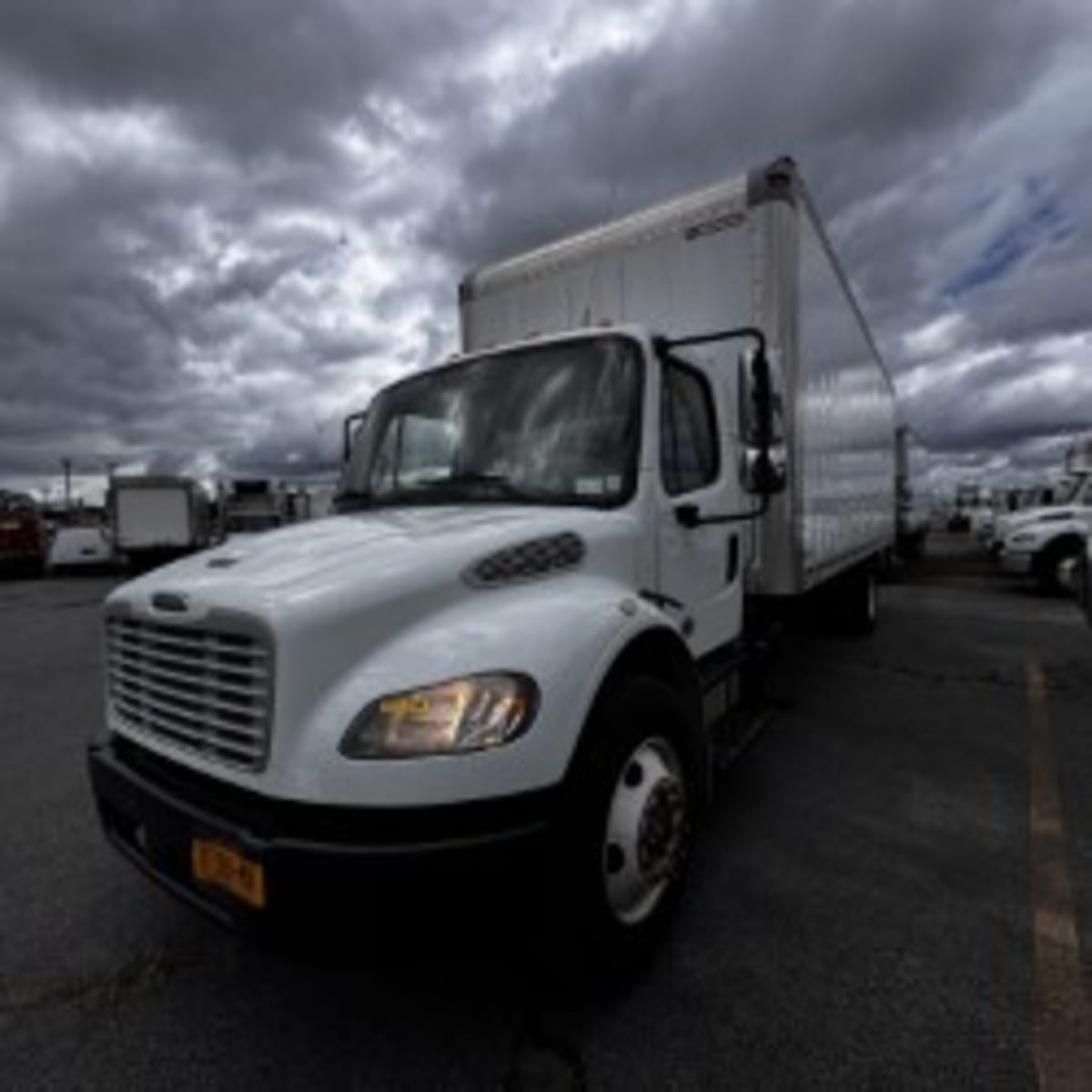 2018 Freightliner M2 106 834379